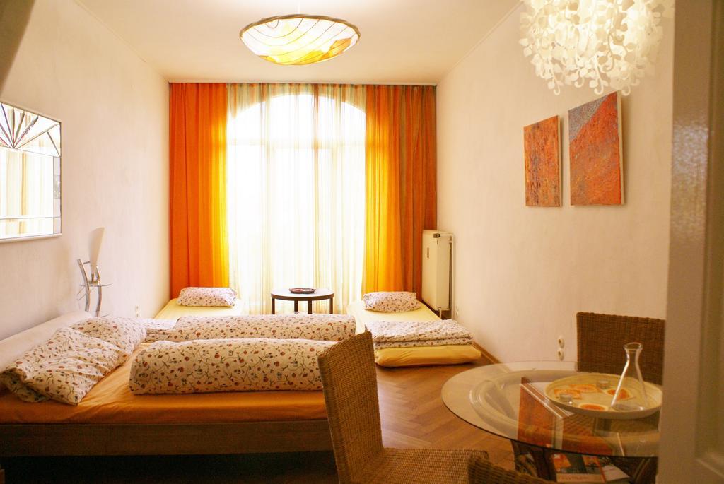 Private Gastezimmer Bei Ila Zimmerling Dresden Room photo